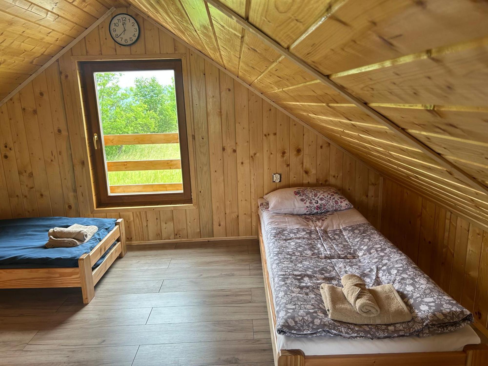 Domek Caloroczny Poreba Wielka  Bagian luar foto